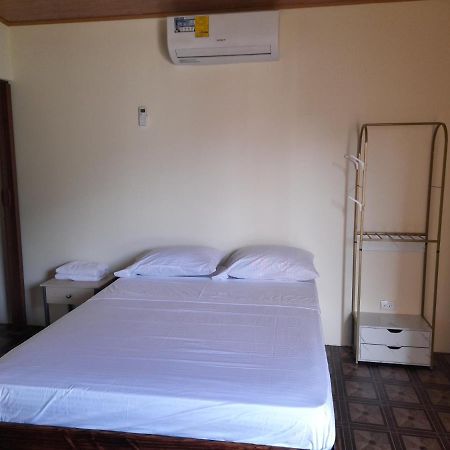 Ferienwohnung Cabinas Playa Agujas Quebrada Ganado Exterior foto